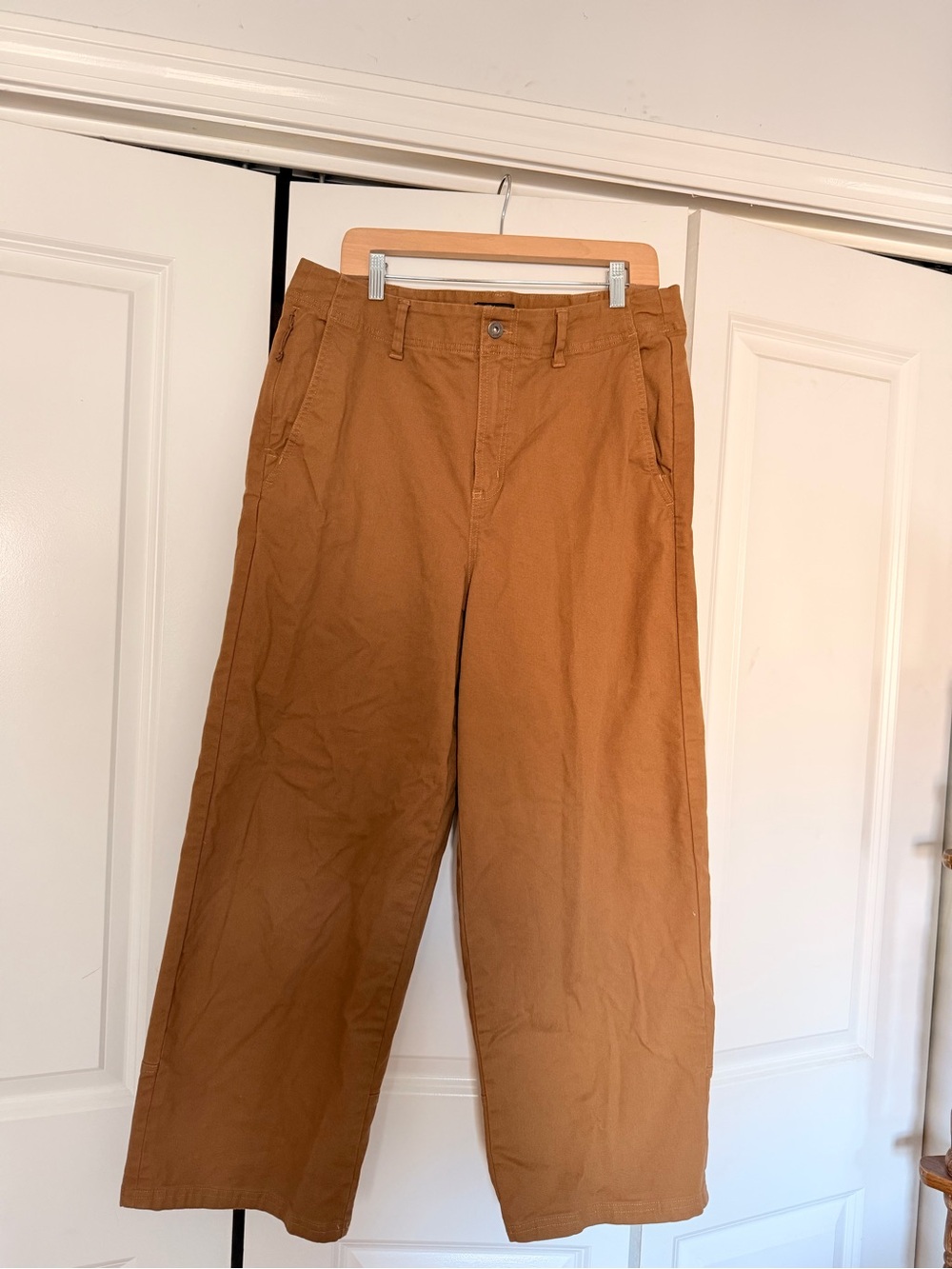 Columbia Women's Roc Wide-Leg Pants in Caramel Brown